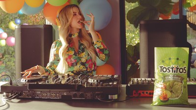 Tostitos partners with iconic actor Danny Trejo and music sensation Sofia Reyes for its Fiesta Remix campaign, where fans can get inspiration for fresh ways to shake up their Cinco de Mayo celebrations!