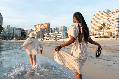 Expedia finds 65% of couples are more likely to add a honeymoon fund to their wedding registry.
