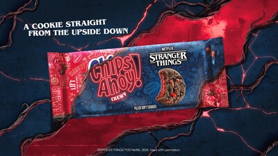 Flavor meets fandom as CHIPS AHOY! and Stranger Things collaborate to create the new CHIPS AHOY! x Stranger Things Limited-Edition Cookie. Featuring a new CHIPS AHOY! chocolatey base, fudge chips and a red strawberry-flavored filling.
