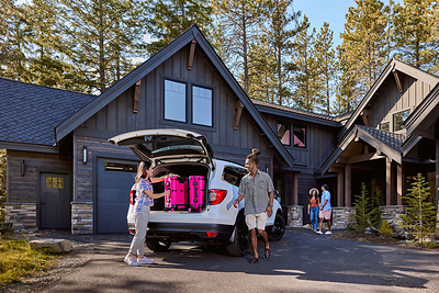 Introducing the Un-carrier On from T-Mobile – the Smartest, Flyest Carry-On Ever