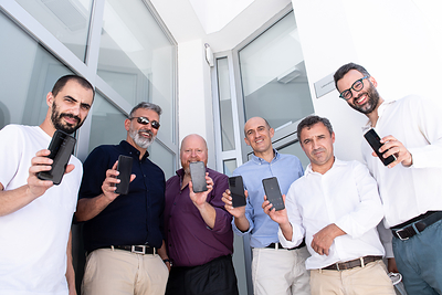 Teams from Extreme Networks, Wireless Broadband Alliance, and IPV connect to the OpenRoaming network on IPV's campus.