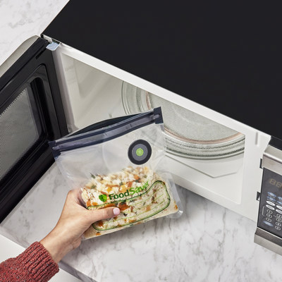 FoodSaver Reusable Vacuum Zipper Bags are durable, easy to hand-wash and safe to use in the microwave, for sous vide cooking, and for freezer storage.