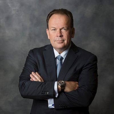 John M. Dineen has joined Lam Research's board of directors, effective August 24, 2023. Dineen brings to Lam extensive experience in technology, operations, and international business management, including previously serving in multiple executive leadership roles at General Electric Company.