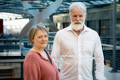 Valgerdur Steinthorsdottir project leader at deCODE genetics and Kári Stefánsson CEO of deCODE genetics. Photo credit: deCODE genetics