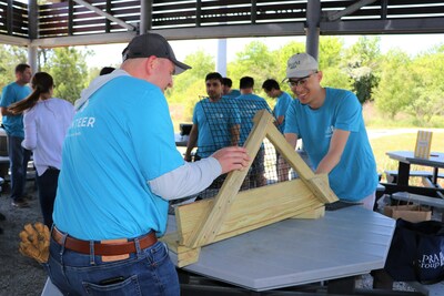 PRA Group employees volunteer with Chesapeake Bay Foundation to restore oyster reefs.