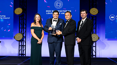 Flex receives a 2025 Manufacturing Leadership Award in the Digital Supply Chains category