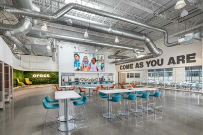 Crocs unveils its new state-of-the-art corporate headquarters in Broomfield, Colorado. The approximately 90,000 square foot facility will allow the company to significantly expand its ability to hire more full-time jobs.
