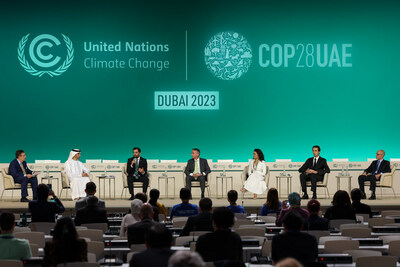 VinFast Global CEO spoke at the Sustainable Trade Forum at COP28