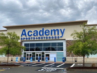 Academy Sports + Outdoors Opens First Store in Virginia