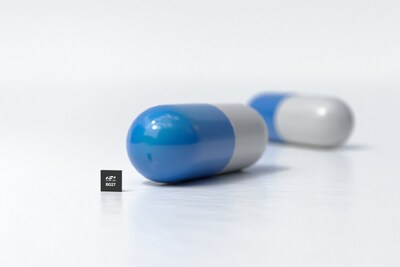 An at-scale rendering of the wafer chip-scale packaging xG27 SoC from Silicon Labs. The small 2.6 mm x 2.3 mm SoC enables new applications for connected health.