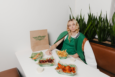 Fans can now order Wingstop’s exclusive meal, the Paige Bueckers’ Flavor Lineup.