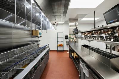 Optimized back of house flow creates efficiencies for team members as they prepare Wingstop's fresh, made-to-order fan favorites.