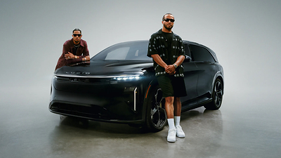 Jalen Brunson and Josh Hart, NBA superstars and New York Knicks teammates, pictured alongside the Lucid Gravity SUV, marking the company’s latest marketing campaign celebrating those who refuse to settle for the status quo.
Photo by Jason McDonald