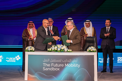 Faisal Sultan, Vice President and Managing Director for Middle East at Lucid, and Pierre Magistretti, Vice President of Research at King Abdullah University of Science and Technology (KAUST) sign the strategic partnership agreement.