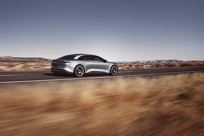 The 2023 Dream Ahead Tour is designed to showcase the Lucid Air’s game-changing electric vehicle performance and technology. Consumers across the United States will have the opportunity to experience and drive various Lucid Air models, including the Lucid Air Grand Touring, offering 819 horsepower and an EPA-estimated range of 516 miles on a single charge when equipped with 19” wheels.