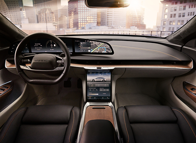 The cabin of Lucid Air Touring takes luxury up a notch with even more exquisite materials and craftsmanship. It features seating surfaces wrapped in Nappa full-grain leather sourced from Lucid’s carbon-neutral leather partner, juxtaposed with recycled textiles and synthetics.