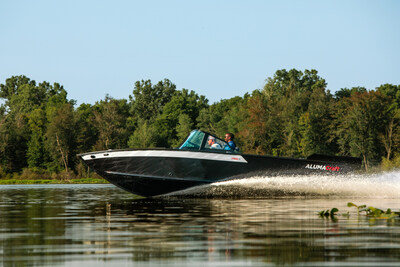 BRP and Bryton Marine Group Sign an Agreement for the Sale of Alumacraft (CNW Group/BRP Inc.)