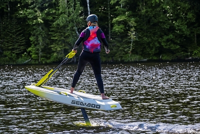 Sea-Doo elevates the watersports industry with an all-new electric hydrofoil board, the Sea-Doo Rise.  ©BRP 2022 (CNW Group/BRP Inc.)