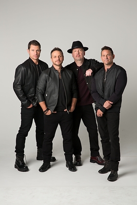 98 Degrees (Nick Lachey, Drew Lachey, Justin Jeffre, Jeff Timmons)