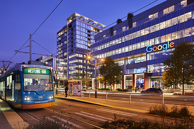 Google-anchored Lakefront Blocks in Seattle’s South Lake Union neighborhood. Image courtesy of Benjamin Benschneider.