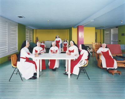 Clara Gutsche, Les Soeurs Adoratrices Du Précieux-Sang, Nicolet, 1995, The Convent series 1990-1998,
Chromogenic colour 16"x20" print. (CNW Group/Scotiabank)