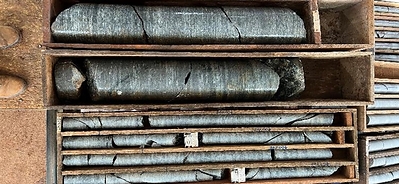 Figure 5: Geological logging of ZW size metallurgical drill core compared to regular NQ2 core. (CNW Group/Bravo Mining Corp.)