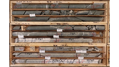 Figure 3: -2021-043 core photo showing the 55HW vein with typical crack seal vein textures and strong sericite/silica alteration. The interval of 330.95m-335.6m (4.65m) averages 6.29g/t Au. (CNW Group/Talisker Resources Ltd)