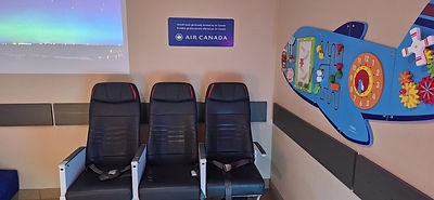 Air Canada and the Air Canada Foundation have partnered with the Edmonton International Airport (YEG) and Autism Edmonton to host Autism Aviation Day this coming weekend at YEG. (CNW Group/Air Canada)