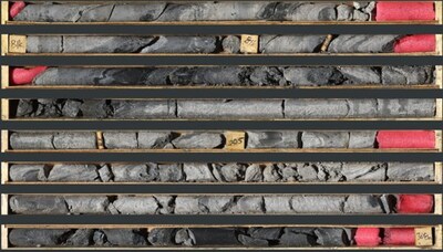 Photo 2: TS25-002D1 300.3 to 308.0 m—grey facies laminated sphalerite and barite. (CNW Group/Fireweed Metals Corp.)