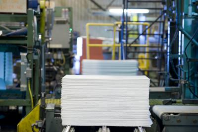 Canfor Pulp | Wood chips produced by Canfor's sawmills are used to make high quality pulp and paper products. (CNW Group/Canfor Corporation)