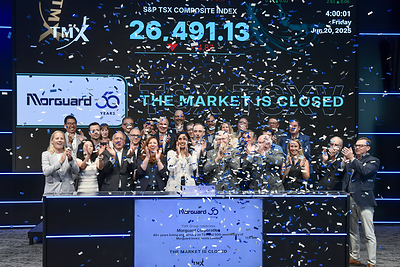 Morguard rings TSX closing bell to commemorate 50 years of excellence (CNW Group/Morguard Corporation)