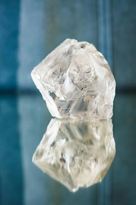 470 carat diamond recovered from the Karowe Mine in Botswana (CNW Group/Lucara Diamond Corp.)