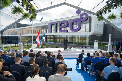 Estonia Magnet Plant Opening - Rahim Suleman, Neo's President and CEO, addresses the ceremony attendees. (CNW Group/Neo Performance Materials, Inc.)
