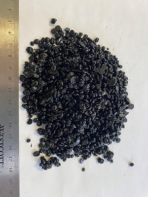 Figure 1:  Pelletized liquid asphalt (CNW Group/Northstar Clean Technologies Inc.)