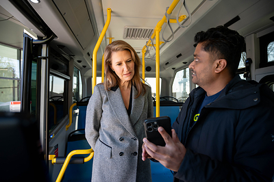 Argo’s Thanu Chandrarajah demonstrates Argo’s innovative full-stack technology inside the Argo X1 electric bus to Ontario Minister Caroline Mulroney, MPP York-Simcoe. (CNW Group/ARGO CORPORATION)