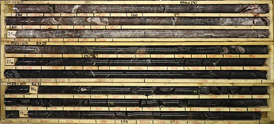Figure 3: M24-017 (target H15) radioactive intersections (81.00 to 94.50 metres down hole). Hangingwall quartzite hosts intermittent radioactivity from 81.00 to 85.80 m. Continuous elevated radioactivity is hosted in the underlying graphitic pelite. (CNW Group/Fortune Bay Corp.)