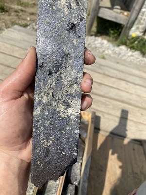 Photo 5. WPC22-07 - Massive interstitial argentiferous galena with minor sphalerite in-filling a dolomite crystal mat (CNW Group/Western Alaska Minerals Corp.)