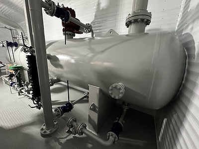 Avanti's Inlet Separation Facility (CNW Group/Avanti Helium Corp.)