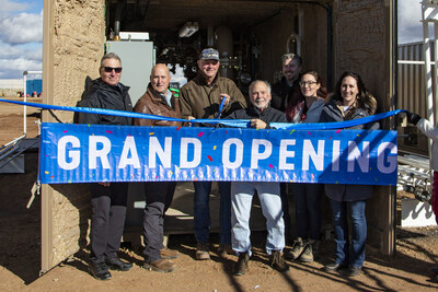 DME's management team at the commissioning of the McCauley Helium Processing Facility (CNW Group/Desert Mountain Energy Corp.)