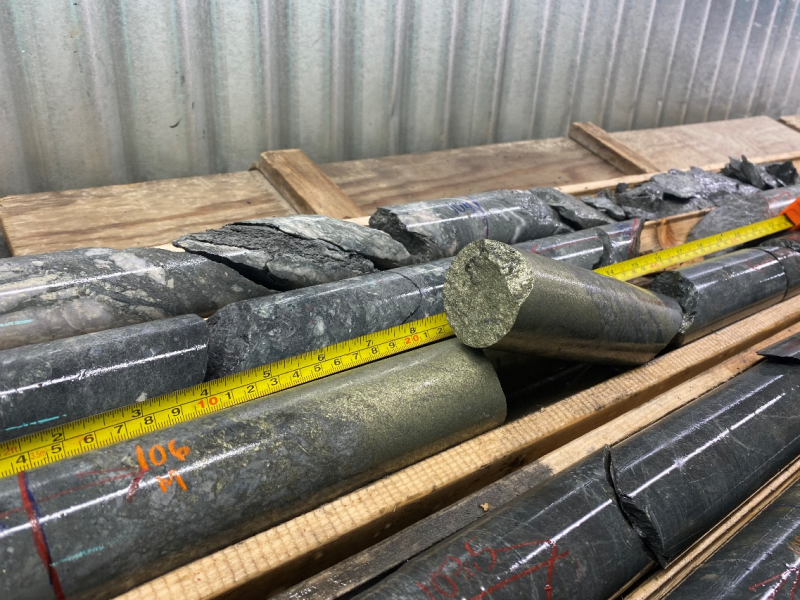 Figure 1: GEN-22-12 (106m)