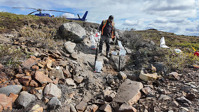 Fig. 3: Sampling at the Spears Lake area. Note that grab samples are selective by nature and may not be representative of mineralized zones. Source: SPC Nickel (CNW Group/SPC Nickel Corp.)