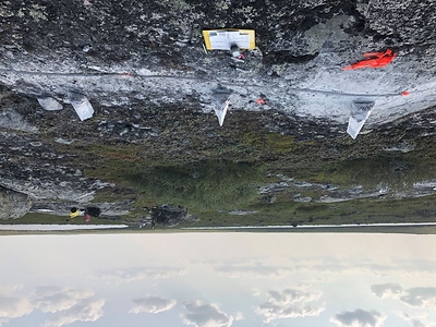 Channel sampling of the SD1 Pegmatite, LDG Lithium Project, NWT. (CNW Group/North Arrow Minerals Inc.)