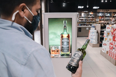 INEO Achieves 50% Growth with Record Quarterly Revenue in Fiscal Second Quarter. INEO achieved 50% increase in year-over-year revenue and 92% increase in gross profit in fiscal second quarter 2023. INEO is progressing quickly with its 2023 roll-out schedule having installed INEO Welcoming Systems across eleven states in the US. 
INEO Retail Media Network (CNW Group/INEO Tech Corp.)