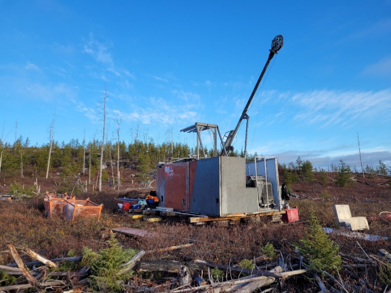 Figure 1:
   
   
    Unmapped pegmatite
outcrop covered by vegetation identifed in the recently flown
LiDAR.