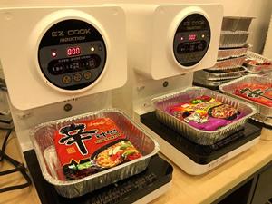 In-store warming trays