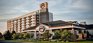 The Akwesasne Mohawk Casino and Resort (CNW Group/Australis Capital Inc.)