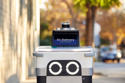 Serve Robotics food delivery robot (PRNewsfoto/Serve Robotics Inc.)