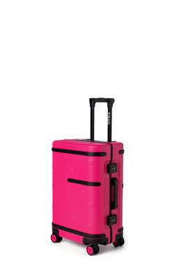 Introducing the Un-carrier On from T-Mobile – the Smartest, Flyest Carry-On Ever