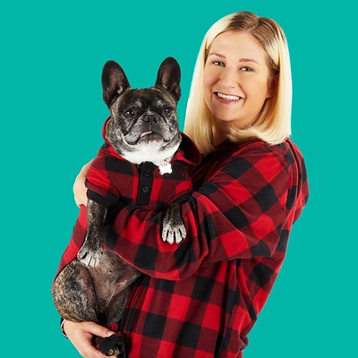 According to a recent Petco survey, nearly 75% of pet parents give gifts to their pets during the holidays, with about half of them spending more on gifts for their pets than other family members.*