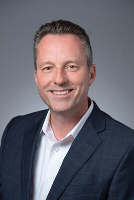 Andy Youé joins Wavelo to scale sales organization, accelerating the mission to help operators globally increase revenue and decrease costs. (CNW Group/Tucows Inc.)